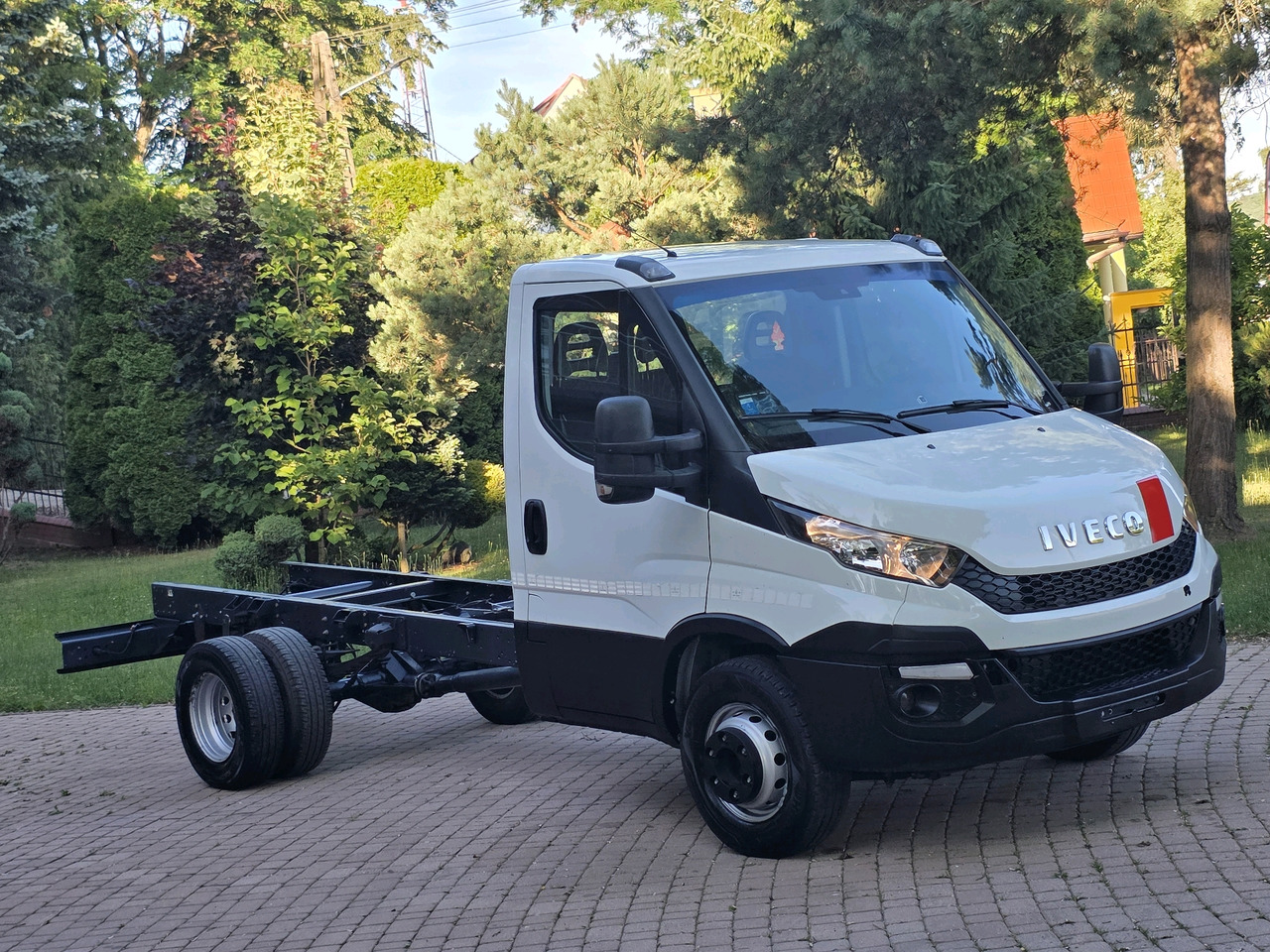 Iveco Daily 72c-17 Rama Pod Zabudowę Klima ! 3.0 HPI ! 170 Hp * Super Stan ! - Furgoneta pequeña: foto 4 Iveco Daily 72c-17 Rama Pod Zabudowę Klima ! 3.0 HPI ! 170 Hp * Super Stan ! - Furgoneta pequeña: foto 4