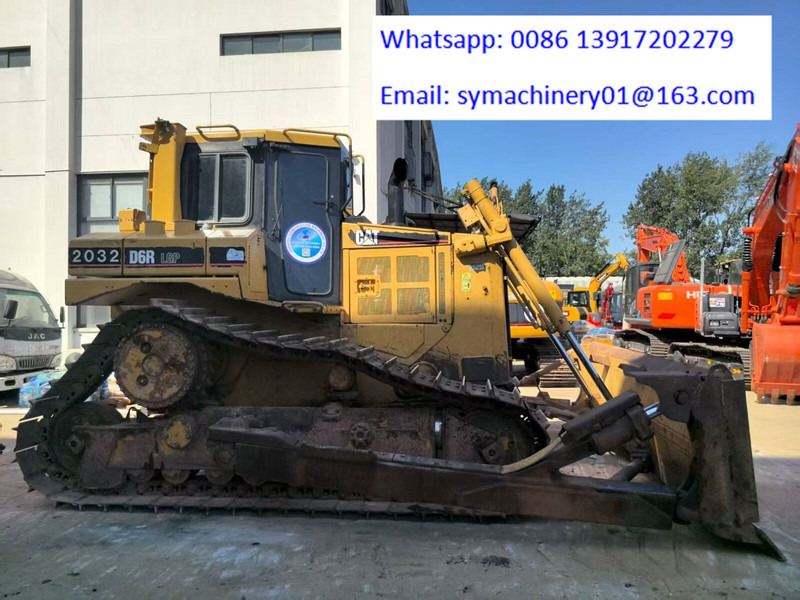 Caterpillar D6R - Bulldozer: foto 2 Caterpillar D6R - Bulldozer: foto 2