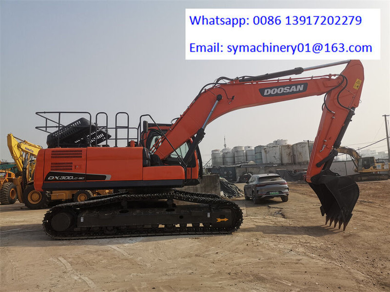 Doosan DX300LC-9C - Excavadora de cadenas: foto 1 Doosan DX300LC-9C - Excavadora de cadenas: foto 1