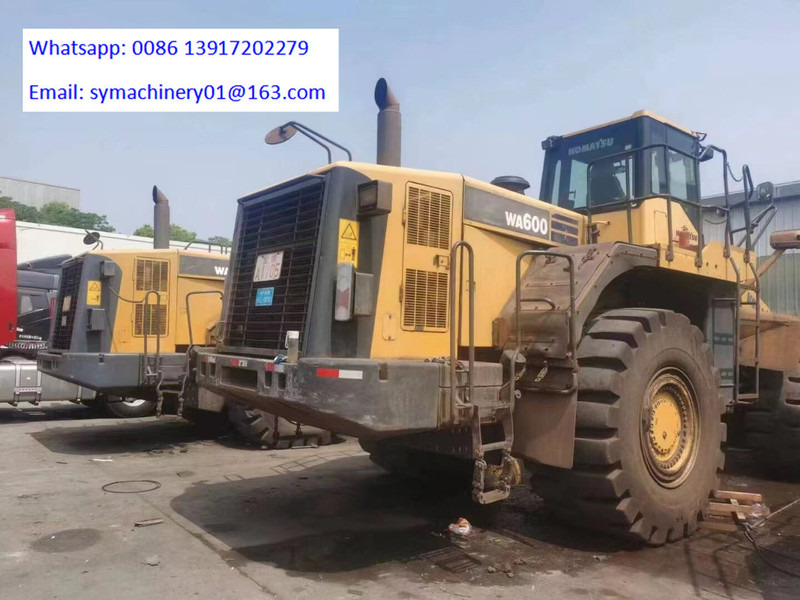 Komatsu WA600-6 - Cargadora de ruedas: foto 1 Komatsu WA600-6 - Cargadora de ruedas: foto 1