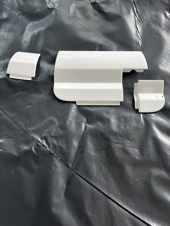 MAN LION'S COACH MAN Lion’s Coach - Parachoques para Autocar: foto 5 MAN LION'S COACH MAN Lion’s Coach - Parachoques para Autocar: foto 5