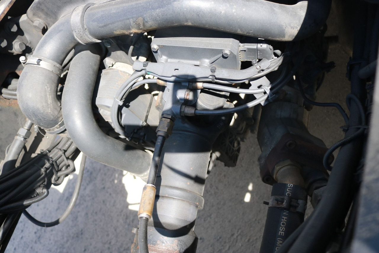 Cabeza tractora MAN TGX 18 500 XLX RETARDER KIPHYDRAULIK!!!: foto 14