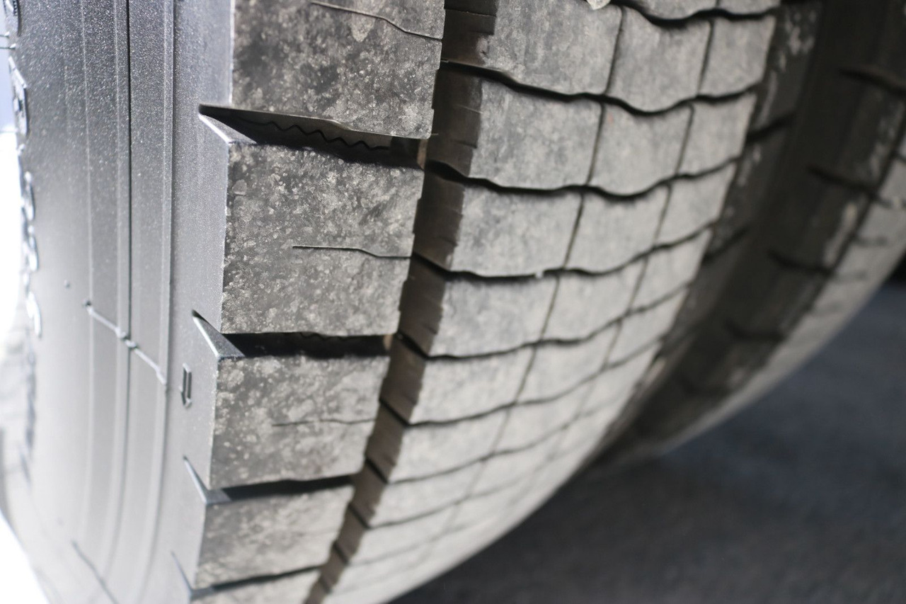 Cabeza tractora MAN TGX 18 500 XLX RETARDER KIPHYDRAULIK!!!: foto 17