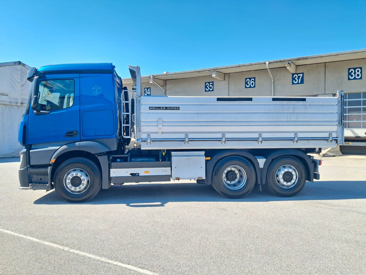 Mercedes-Benz Actros 2651 Dreiseitk.|Lift-Lenk | Klima | Retar - Camión volquete: foto 4 Mercedes-Benz Actros 2651 Dreiseitk.|Lift-Lenk | Klima | Retar - Camión volquete: foto 4