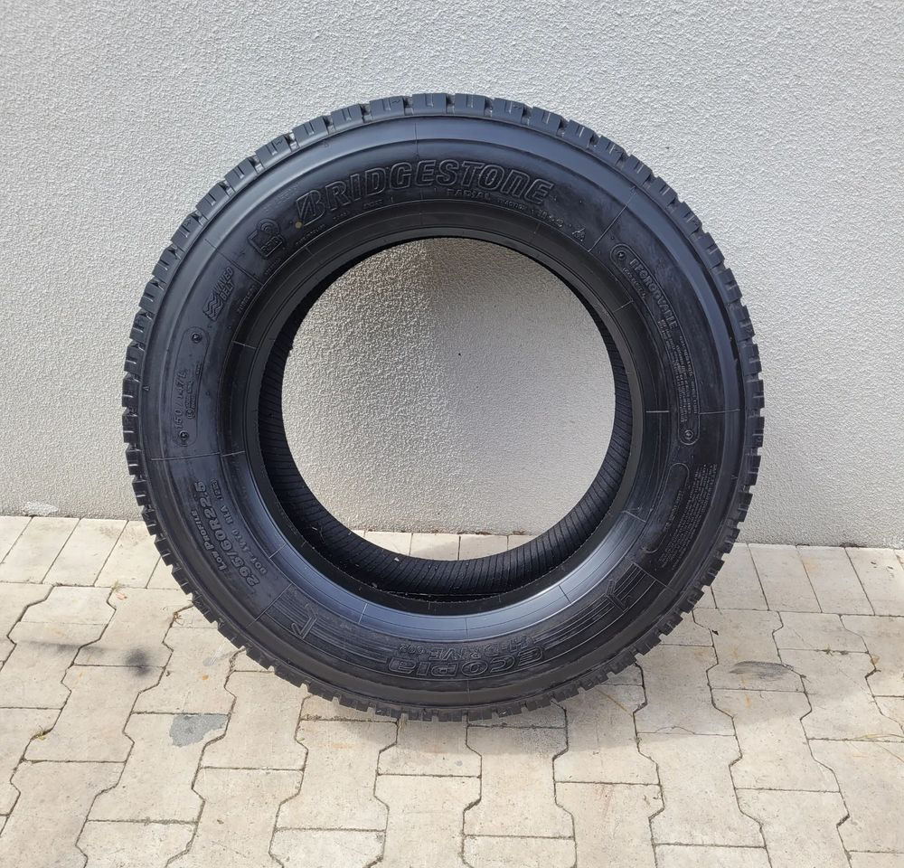 BRIDGESTON ECOPIA H DRIVE 295/60R22.5 2023R - Neumático para Camión: foto 1 BRIDGESTON ECOPIA H DRIVE 295/60R22.5 2023R - Neumático para Camión: foto 1