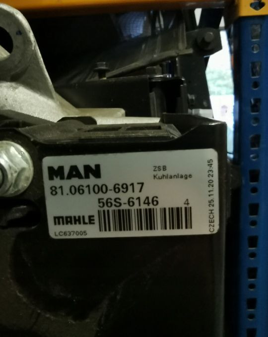 CHŁODNICE MAN TGS NEW MODEL 81.06100-6917 - Radiador para Camión: foto 4 CHŁODNICE MAN TGS NEW MODEL 81.06100-6917 - Radiador para Camión: foto 4