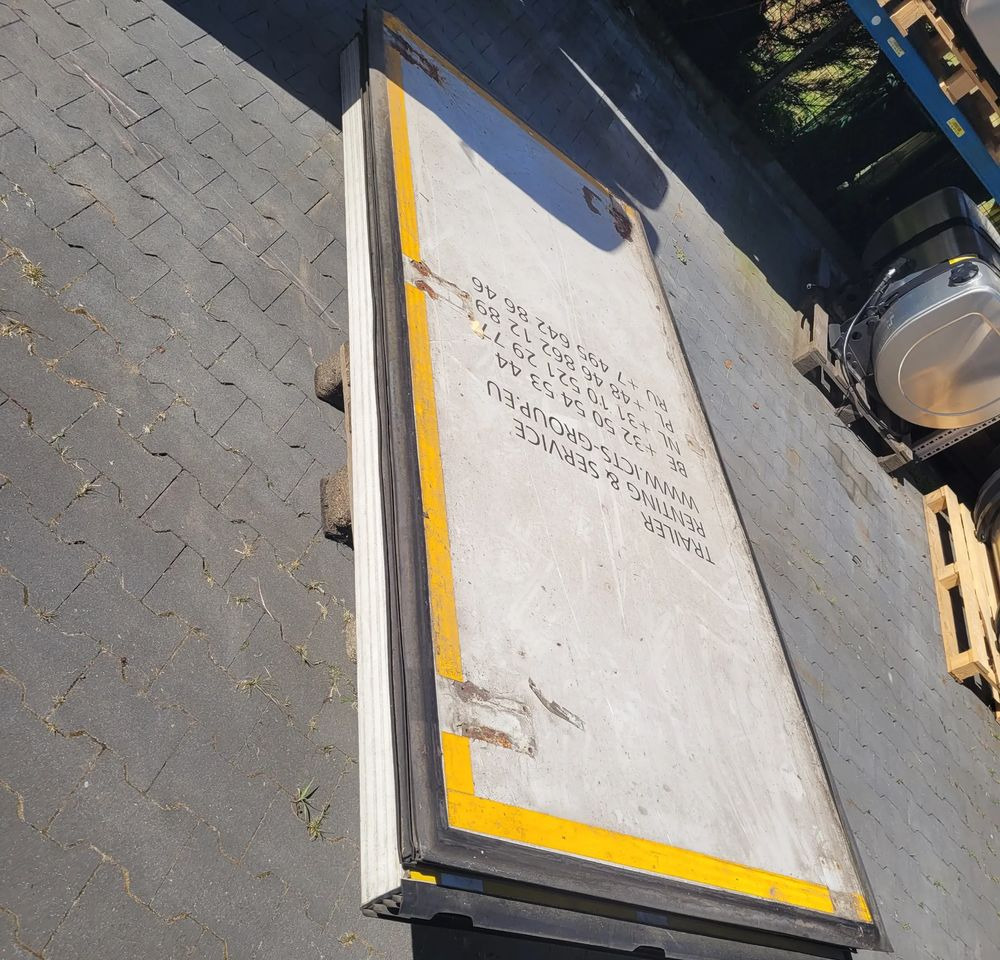 DRZWI DO NACZEPY CHŁODNI - Puerta y piezas para Remolque: foto 3 DRZWI DO NACZEPY CHŁODNI - Puerta y piezas para Remolque: foto 3