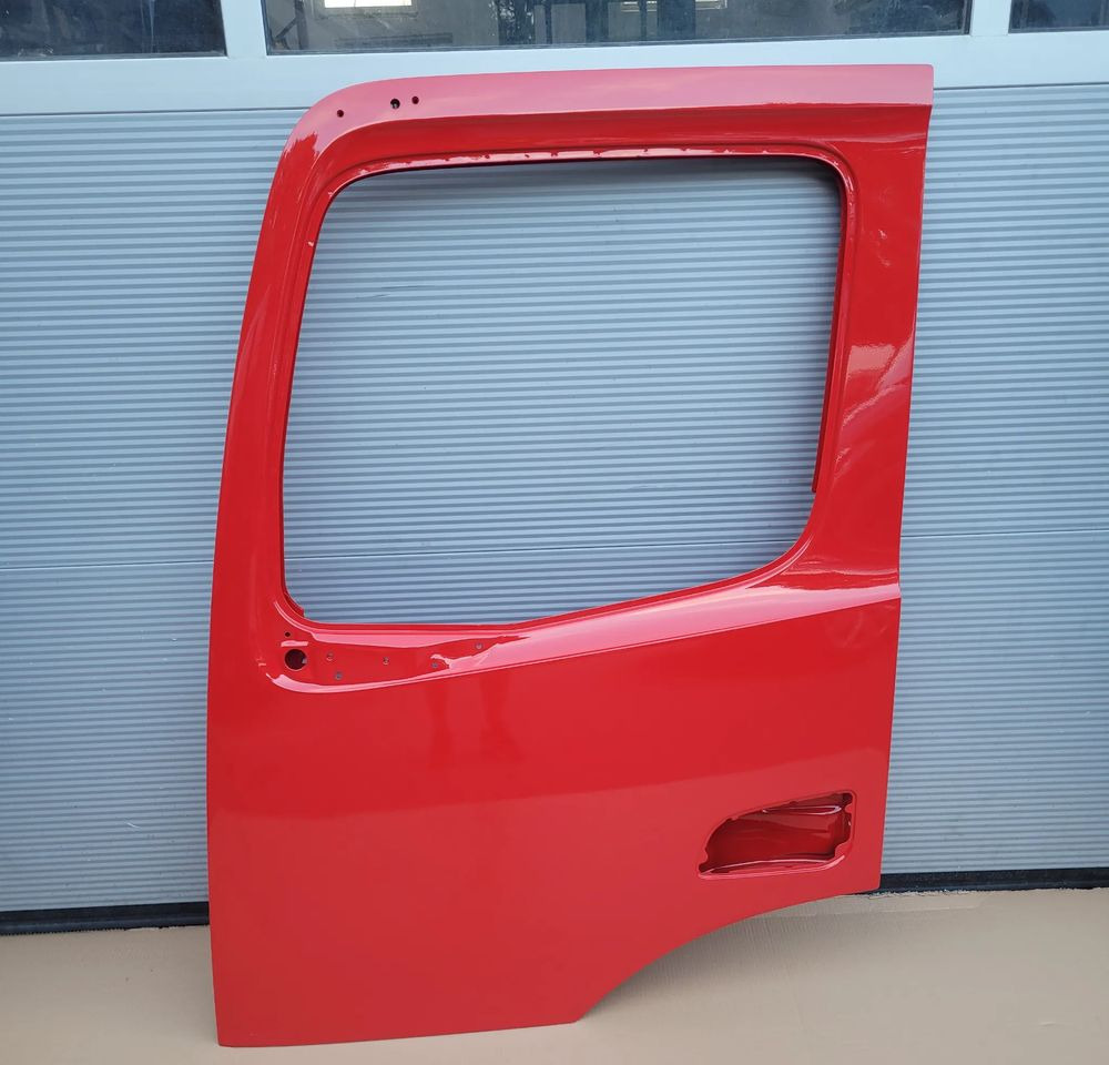 DRZWI LEWE MERCEDES ACTROS MP4 MP5 ANTOS ORYGINAŁ CHWALIM116 - Puerta y piezas para Camión: foto 1 DRZWI LEWE MERCEDES ACTROS MP4 MP5 ANTOS ORYGINAŁ CHWALIM116 - Puerta y piezas para Camión: foto 1