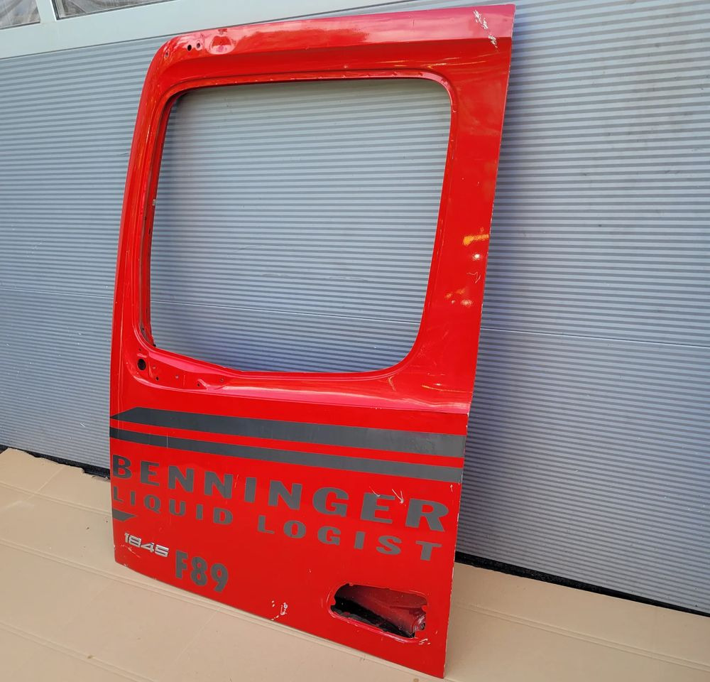 DRZWI LEWE MERCEDES ACTROS MP4 ORYGINAŁ CHWALIM116 - Puerta y piezas para Camión: foto 3 DRZWI LEWE MERCEDES ACTROS MP4 ORYGINAŁ CHWALIM116 - Puerta y piezas para Camión: foto 3