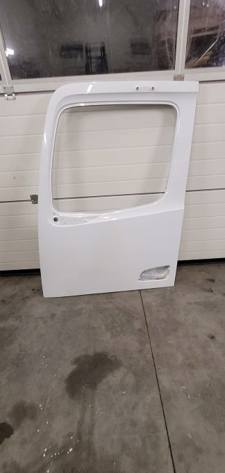 DRZWI MERCEDES ACTROS MP5 LEWE - Puerta y piezas para Camión: foto 1 DRZWI MERCEDES ACTROS MP5 LEWE - Puerta y piezas para Camión: foto 1