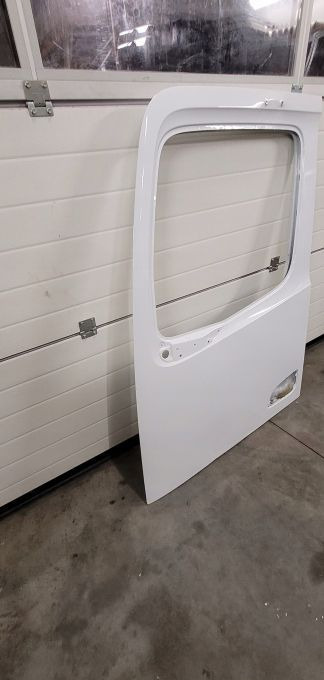 DRZWI MERCEDES ACTROS MP5 LEWE - Puerta y piezas para Camión: foto 3 DRZWI MERCEDES ACTROS MP5 LEWE - Puerta y piezas para Camión: foto 3