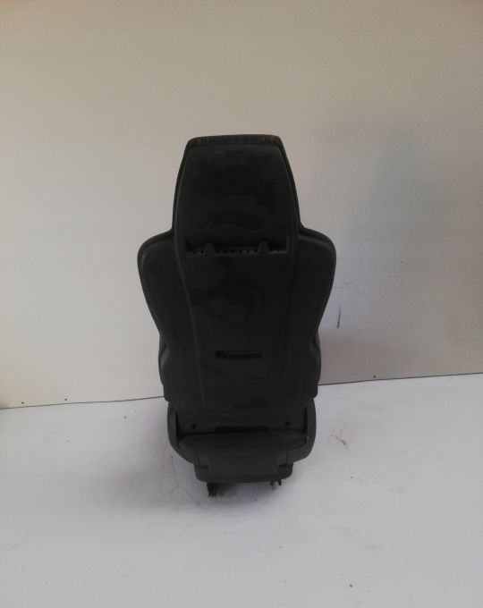 FOTEL PRAWY PAS MAN TGA TGL TMG - Asiento: foto 2 FOTEL PRAWY PAS MAN TGA TGL TMG - Asiento: foto 2