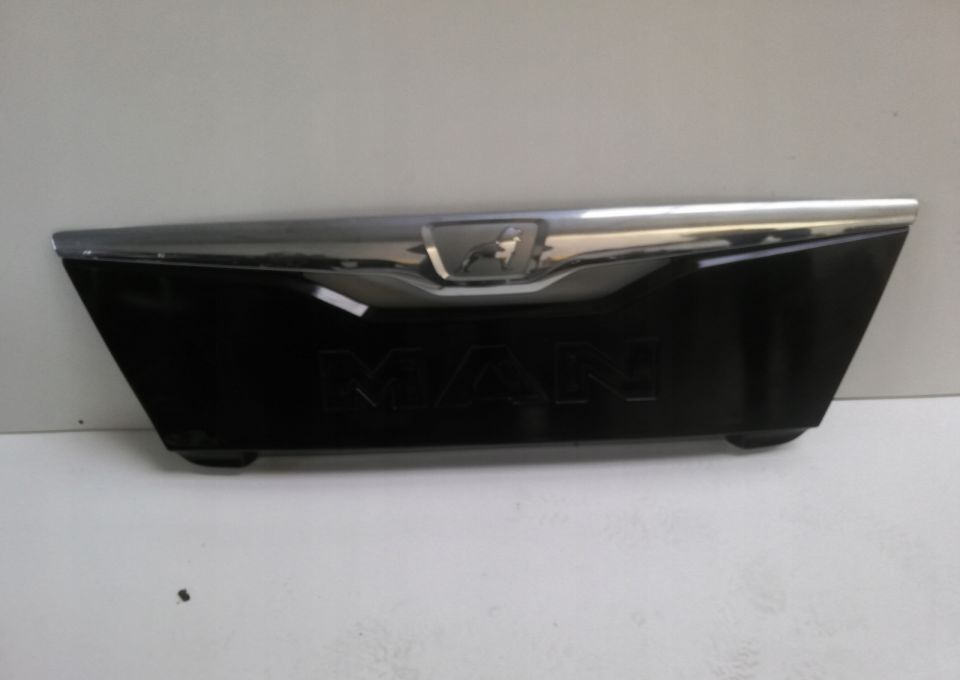 GRILL ATRAPA MAN TGS euro6 - Capota para Camión: foto 1 GRILL ATRAPA MAN TGS euro6 - Capota para Camión: foto 1