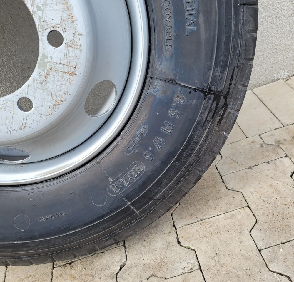 KOŁO 9.5 R 17.5 XZA MICHELIN - Neumáticos y llantas para Camión: foto 3 KOŁO 9.5 R 17.5 XZA MICHELIN - Neumáticos y llantas para Camión: foto 3