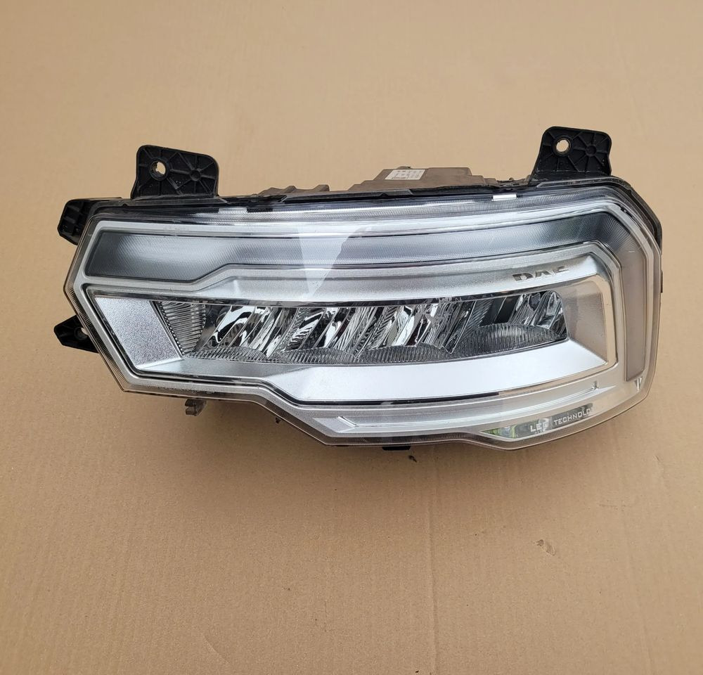 LAMPA LED DAF XG XD LEWA ORYGINAŁ 2188982 CHWALIM116 - Luz/ Iluminación para Camión: foto 1 LAMPA LED DAF XG XD LEWA ORYGINAŁ 2188982 CHWALIM116 - Luz/ Iluminación para Camión: foto 1