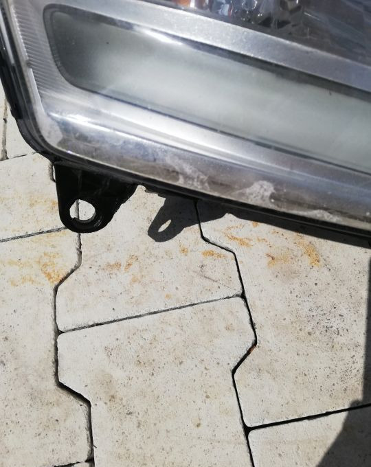 LAMPA VOLVO FH4 FH 4 FM RH ORYGINAŁ - Faro delantero para Camión: foto 2 LAMPA VOLVO FH4 FH 4 FM RH ORYGINAŁ - Faro delantero para Camión: foto 2