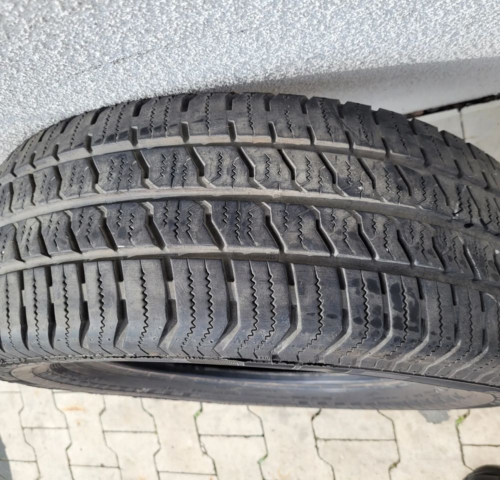 OPONA 235/65R16C CONTINENTAL SPRINTER CRAFTER - Neumático: foto 5 OPONA 235/65R16C CONTINENTAL SPRINTER CRAFTER - Neumático: foto 5