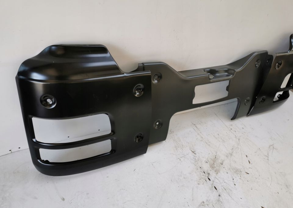 POSZYCIA ZDERZAK MAN TGS TGA WASKI - Parachoques para Camión: foto 3 POSZYCIA ZDERZAK MAN TGS TGA WASKI - Parachoques para Camión: foto 3