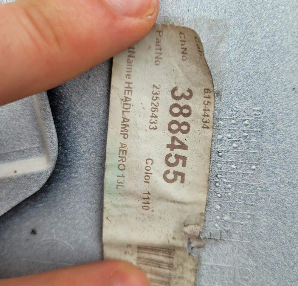 POSZYCIE ZDERZAK VOLVO FH5 ORYGINAŁ LH 23526433 CHWALIM116 - Parachoques para Camión: foto 5 POSZYCIE ZDERZAK VOLVO FH5 ORYGINAŁ LH 23526433 CHWALIM116 - Parachoques para Camión: foto 5