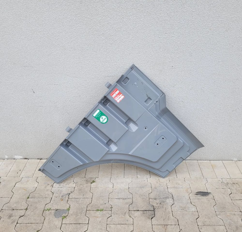 PRZEDŁUŻENIE DRZWI DAF XF 106 LH ORYGINAŁ - Puerta y piezas para Camión: foto 3 PRZEDŁUŻENIE DRZWI DAF XF 106 LH ORYGINAŁ - Puerta y piezas para Camión: foto 3