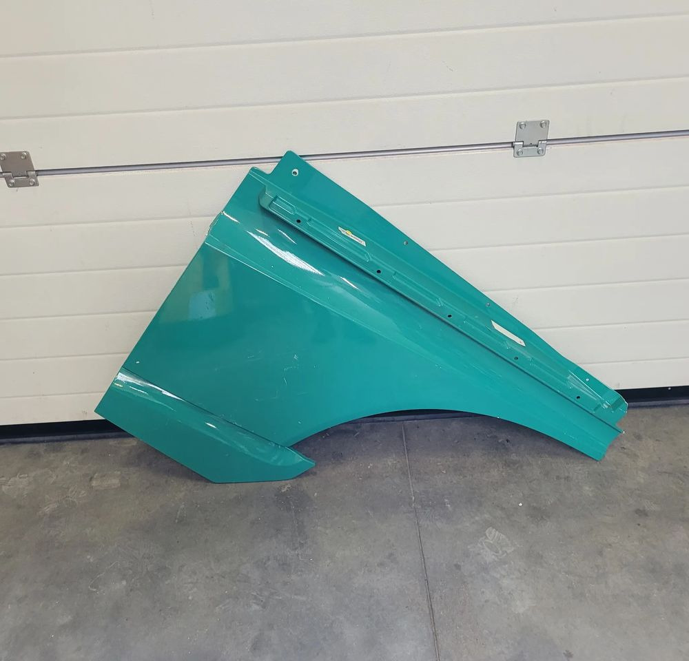 PRZEDŁUŻENIE DRZWI MERCEDES MP4 MP5 LEWE A9617200001 - Puerta y piezas para Camión: foto 1 PRZEDŁUŻENIE DRZWI MERCEDES MP4 MP5 LEWE A9617200001 - Puerta y piezas para Camión: foto 1