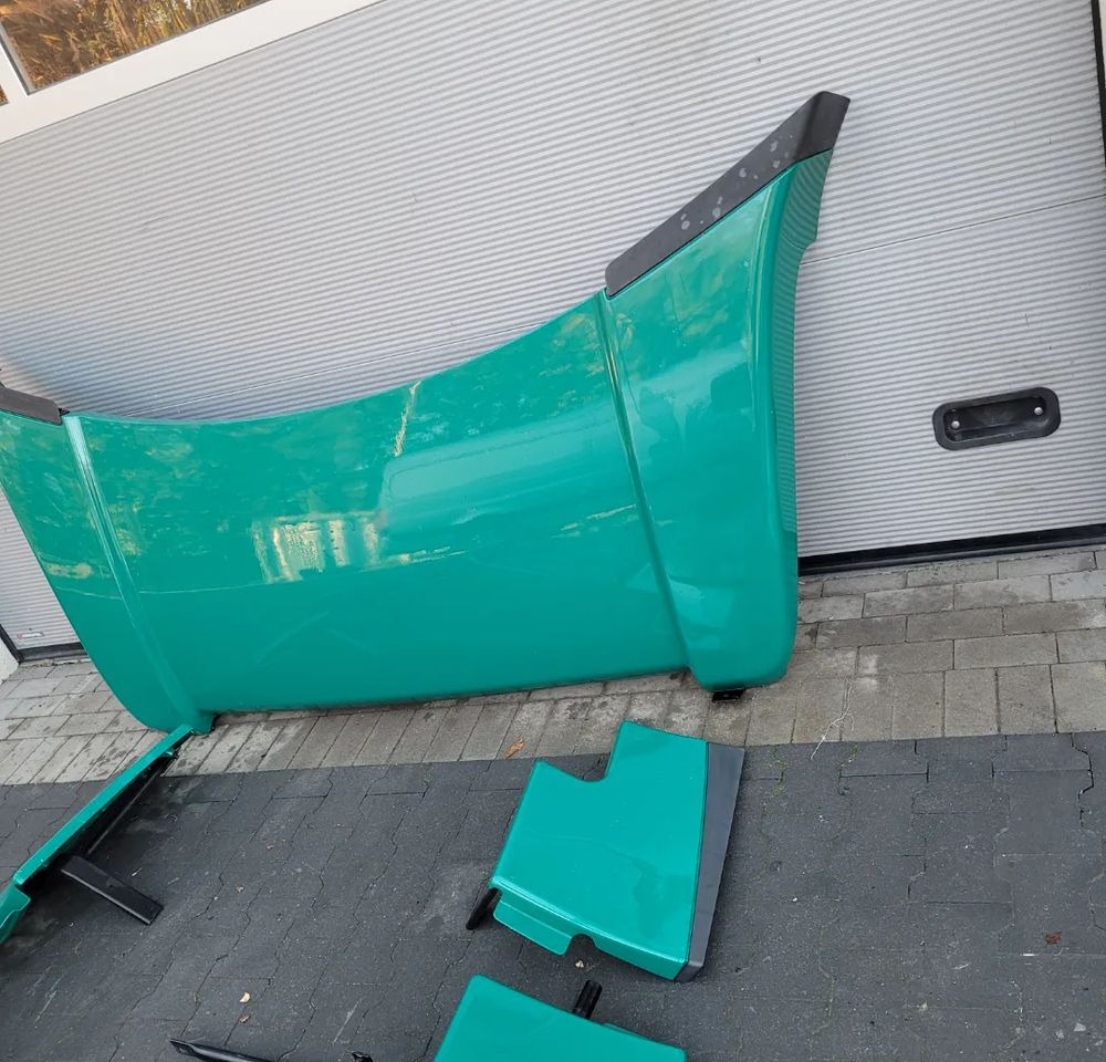 SPOJLERY ZAKABINOWE OWIEWKI VOLVO FH4 LFT ORYGINAŁ GLOBETROTTER - Aerodinámica/ Spoiler para Camión: foto 4 SPOJLERY ZAKABINOWE OWIEWKI VOLVO FH4 LFT ORYGINAŁ GLOBETROTTER - Aerodinámica/ Spoiler para Camión: foto 4