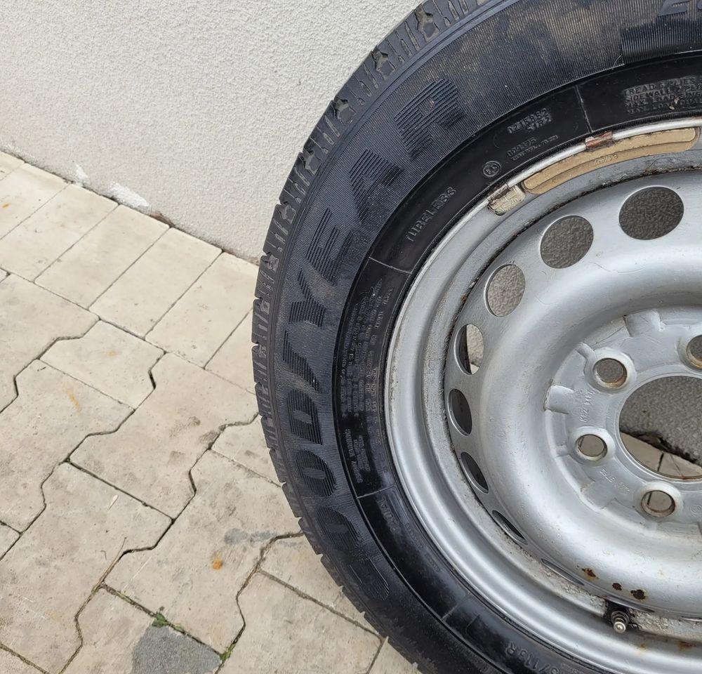 ZAPAS KOLO SPRINTER CRAFTER 235/65 R16C GOODYEAR - Rueda completa para Furgoneta: foto 4 ZAPAS KOLO SPRINTER CRAFTER 235/65 R16C GOODYEAR - Rueda completa para Furgoneta: foto 4