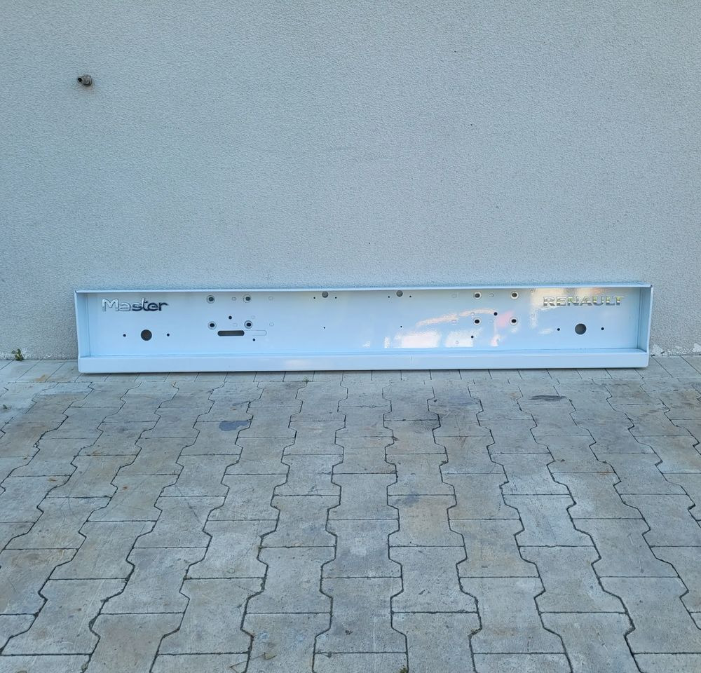 ZDERZAK RENAULT MASTER TYL Z NOWEGO AUTA. - Parachoques para Furgoneta: foto 1 ZDERZAK RENAULT MASTER TYL Z NOWEGO AUTA. - Parachoques para Furgoneta: foto 1