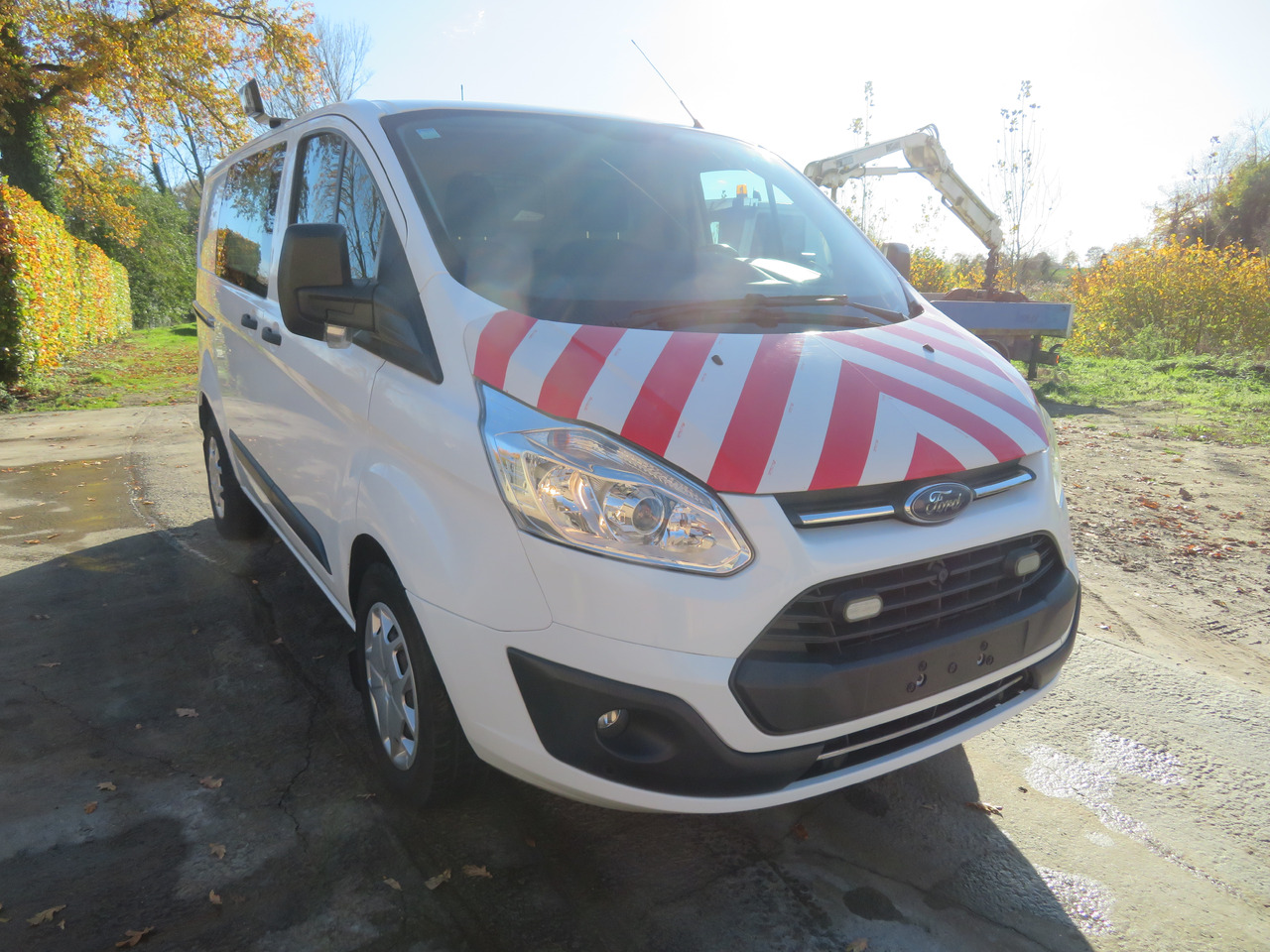 Ford Transit Custom 2.0tdci - Furgoneta pequeña: foto 1 Ford Transit Custom 2.0tdci - Furgoneta pequeña: foto 1
