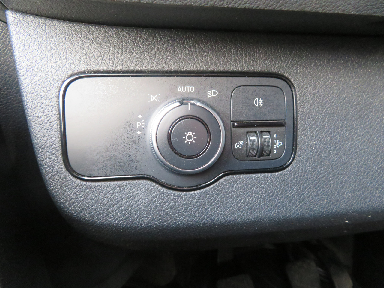 Furgoneta pequeña Mercedes-Benz Sprinter 311CDi: foto 16