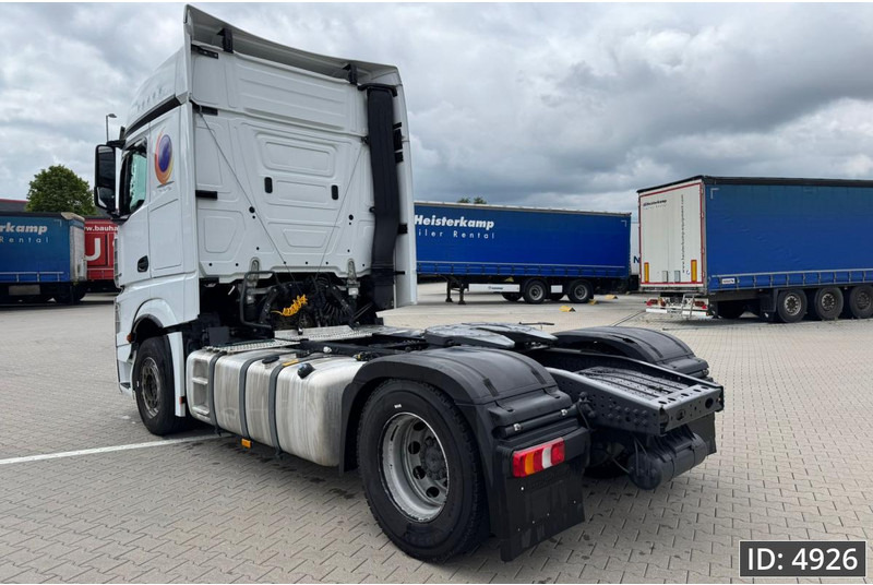 Mercedes-Benz Actros 1851 BigSpace, Euro 6, / Retarder / Standklima / 2 Tanks / BigSpace, Intarder - Cabeza tractora: foto 2 Mercedes-Benz Actros 1851 BigSpace, Euro 6, / Retarder / Standklima / 2 Tanks / BigSpace, Intarder - Cabeza tractora: foto 2