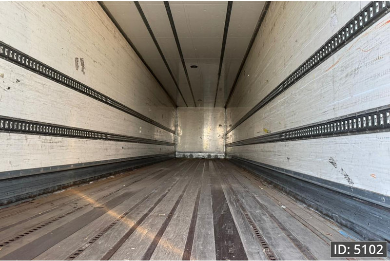 LAG 0-3-39 KA / Steering axle - Semirremolque caja cerrada: foto 5 LAG 0-3-39 KA / Steering axle - Semirremolque caja cerrada: foto 5