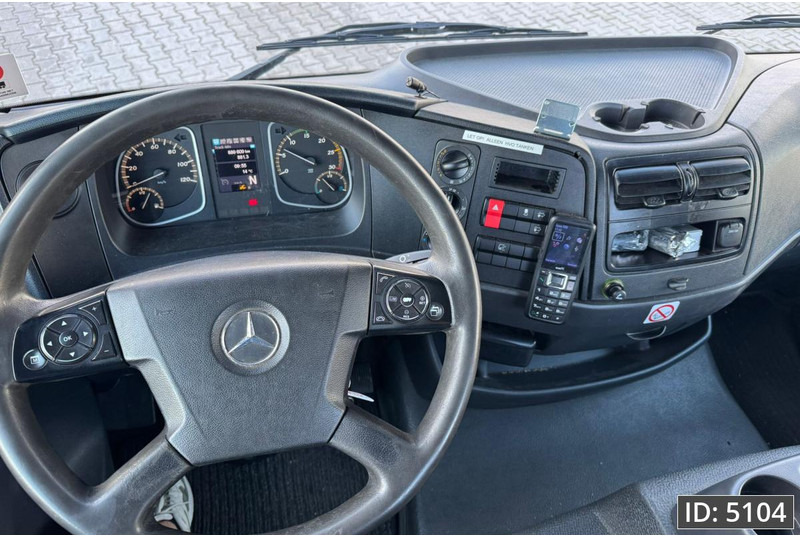 Camión portacontenedore/ Intercambiable Mercedes-Benz Atego 1318 Day Cab, Euro 6, / BDF / DHOLLANDIA 2000KG: foto 9 Camión portacontenedore/ Intercambiable Mercedes-Benz Atego 1318 Day Cab, Euro 6, / BDF / DHOLLANDIA 2000KG: foto 9