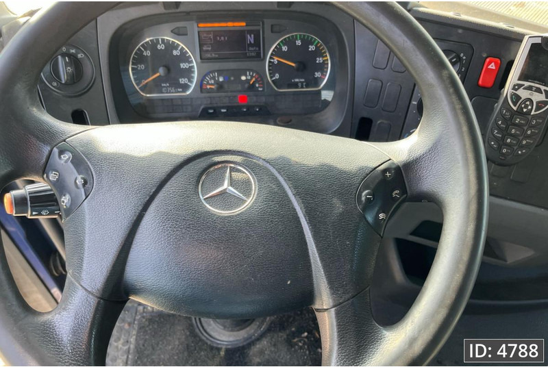 Leasing de Mercedes-Benz Atego 816 Day Cab, Euro 5, BDF / EPS automatic / standklima / Hydraulic system Mercedes-Benz Atego 816 Day Cab, Euro 5, BDF / EPS automatic / standklima / Hydraulic system: foto 11