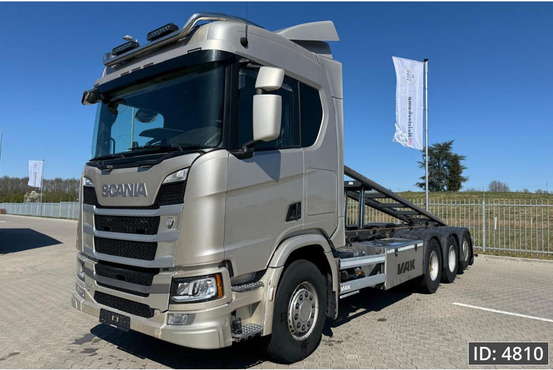 Scania R540 Topline, Euro 6, / 8x4 / BDF / Lift axle / frame 7.4 m - Camión portacontenedore/ Intercambiable: foto 1 Scania R540 Topline, Euro 6, / 8x4 / BDF / Lift axle / frame 7.4 m - Camión portacontenedore/ Intercambiable: foto 1