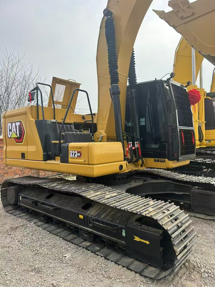 CAT 323D - Excavadora de cadenas: foto 2 CAT 323D - Excavadora de cadenas: foto 2