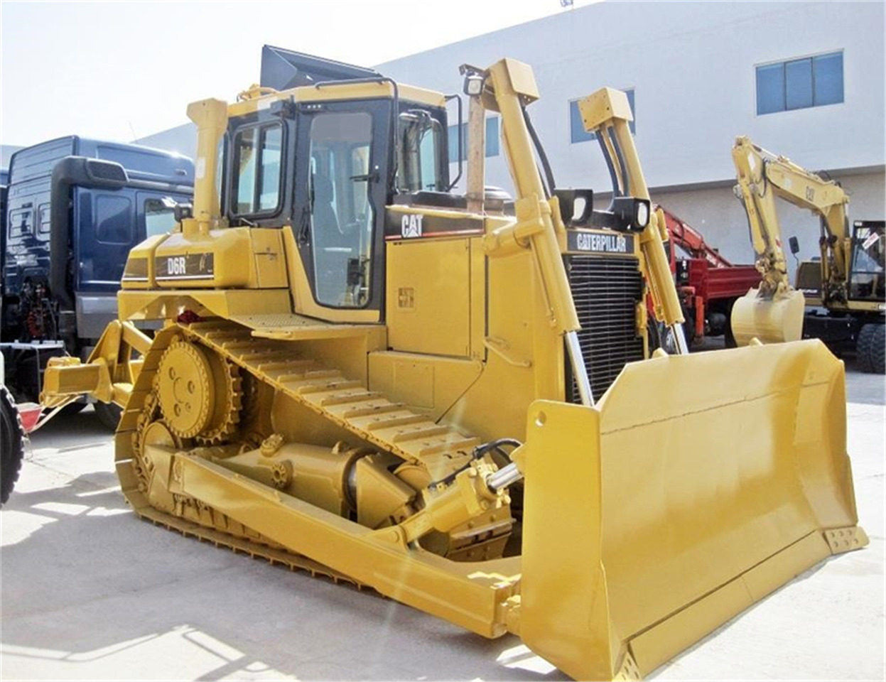 CATERPILLAR D6R - Bulldozer: foto 4 CATERPILLAR D6R - Bulldozer: foto 4