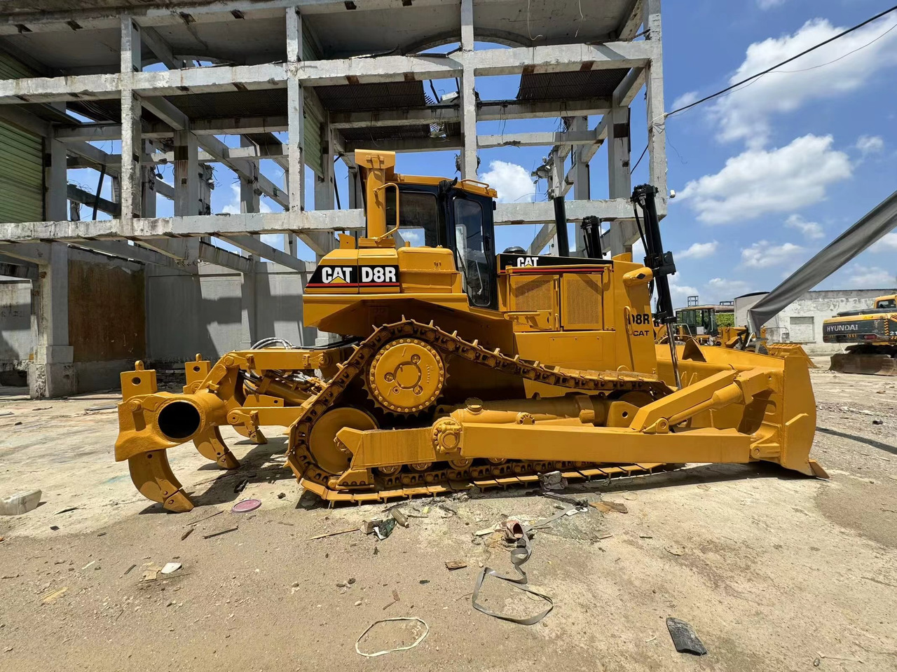 CATERPILLAR D8R Bulldozer Click for Discount - Bulldozer: foto 5 CATERPILLAR D8R Bulldozer Click for Discount - Bulldozer: foto 5