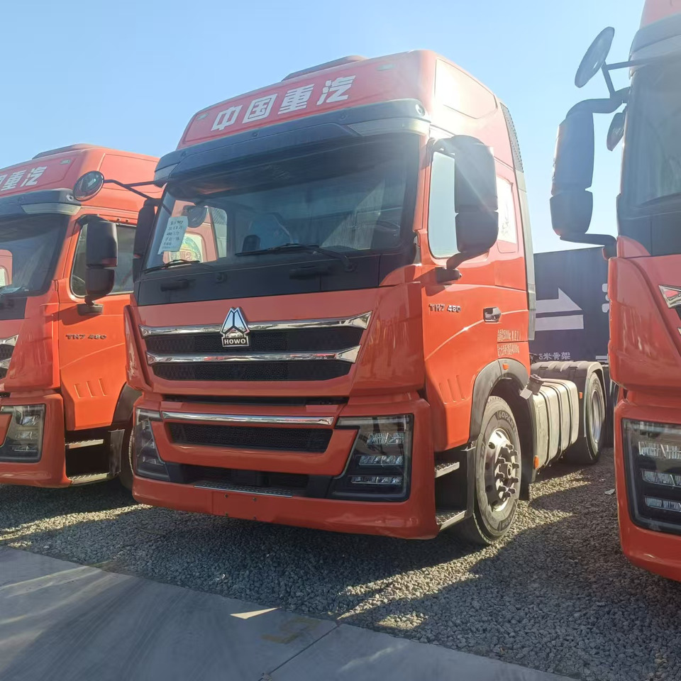 SINOTRUK Howo TH7 6x4 Truck Head 480HP Competitive Price - Cabeza tractora: foto 2 SINOTRUK Howo TH7 6x4 Truck Head 480HP Competitive Price - Cabeza tractora: foto 2