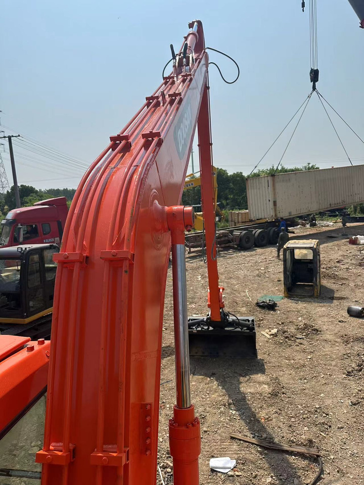 DOOSAN DH150LC-7 Extended arm crawler excavator - Excavadora de cadenas: foto 3 DOOSAN DH150LC-7 Extended arm crawler excavator - Excavadora de cadenas: foto 3