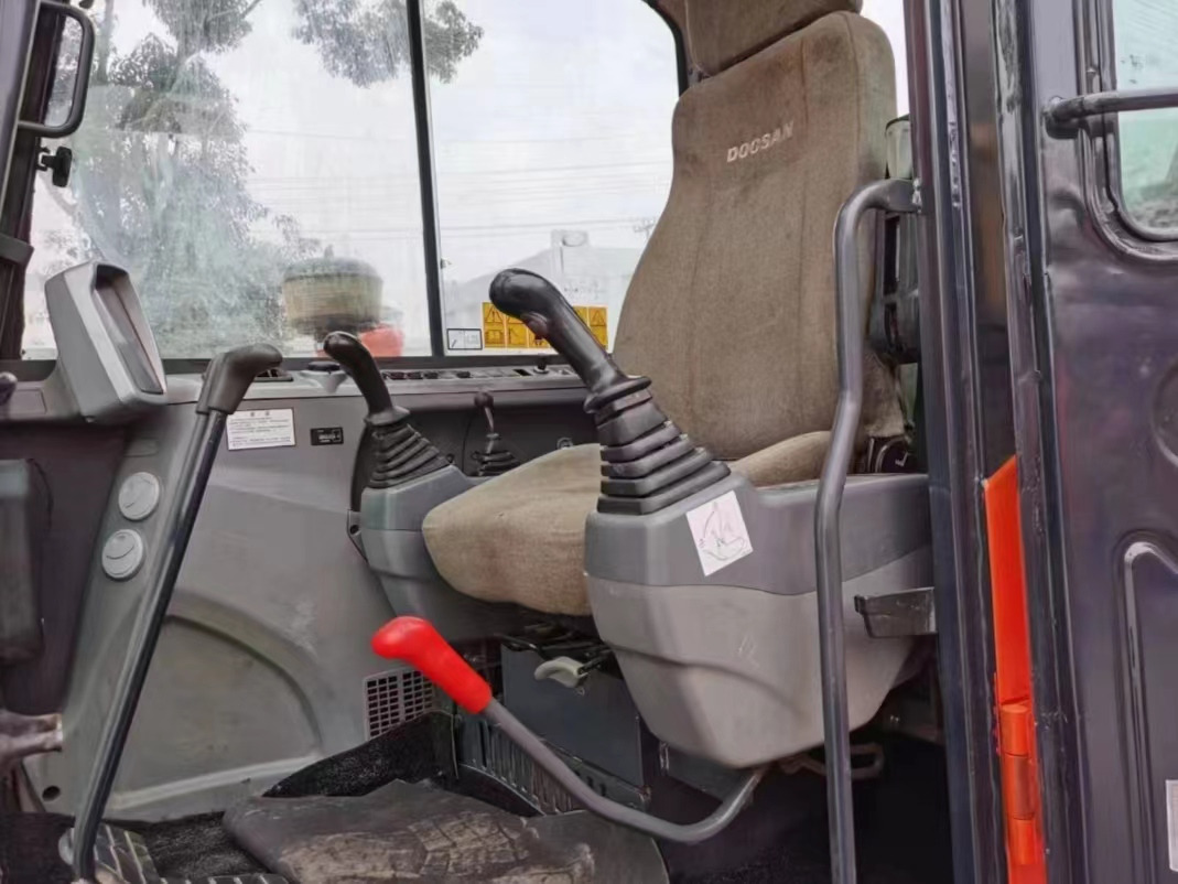 DOOSAN DX 55 Mini excavator - Miniexcavadora: foto 5 DOOSAN DX 55 Mini excavator - Miniexcavadora: foto 5