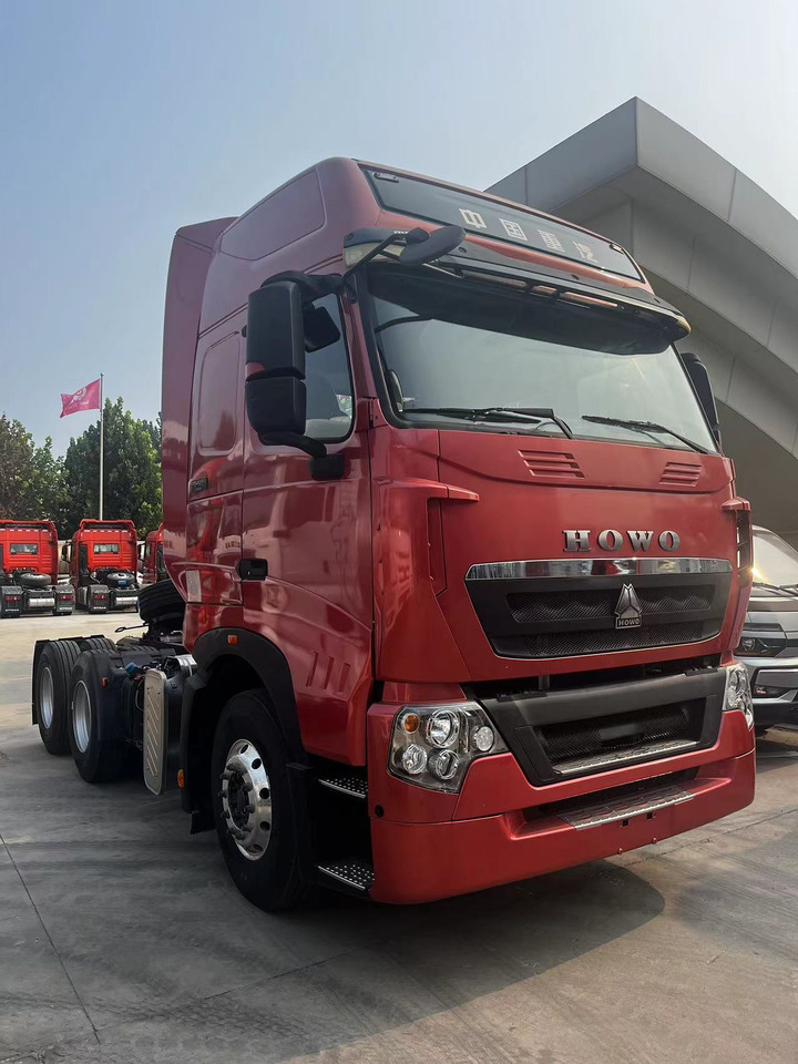 HOWO Truck Unit T7H 6*4 - Camión volquete: foto 3 HOWO Truck Unit T7H 6*4 - Camión volquete: foto 3