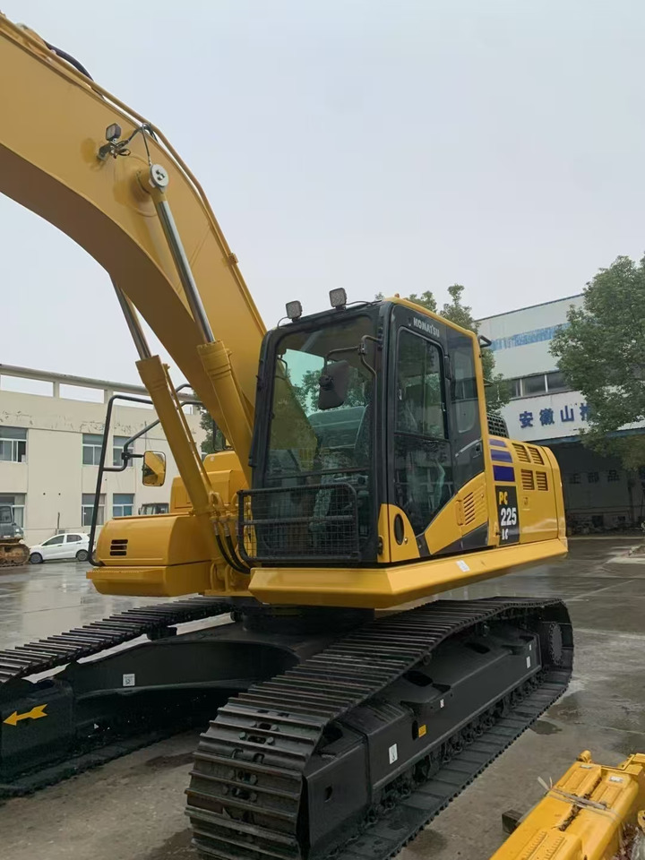 KOMATSU Crawler Excavator PC225 New - Excavadora de cadenas: foto 1 KOMATSU Crawler Excavator PC225 New - Excavadora de cadenas: foto 1