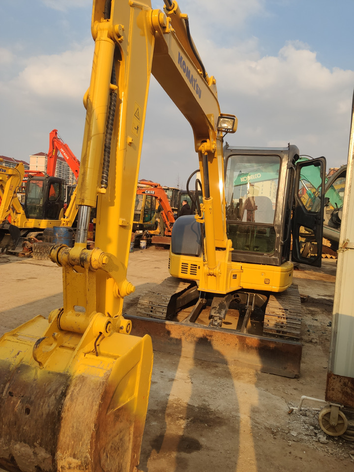 KOMATSU Mini excavator Pc55 - Miniexcavadora: foto 4 KOMATSU Mini excavator Pc55 - Miniexcavadora: foto 4