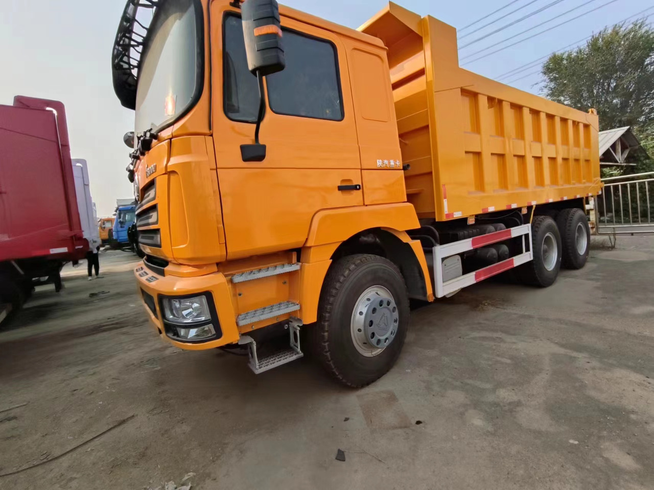 SHACMAN Dump Truck 6/4 New Brand Click Here for Discount - Camión volquete: foto 5 SHACMAN Dump Truck 6/4 New Brand Click Here for Discount - Camión volquete: foto 5