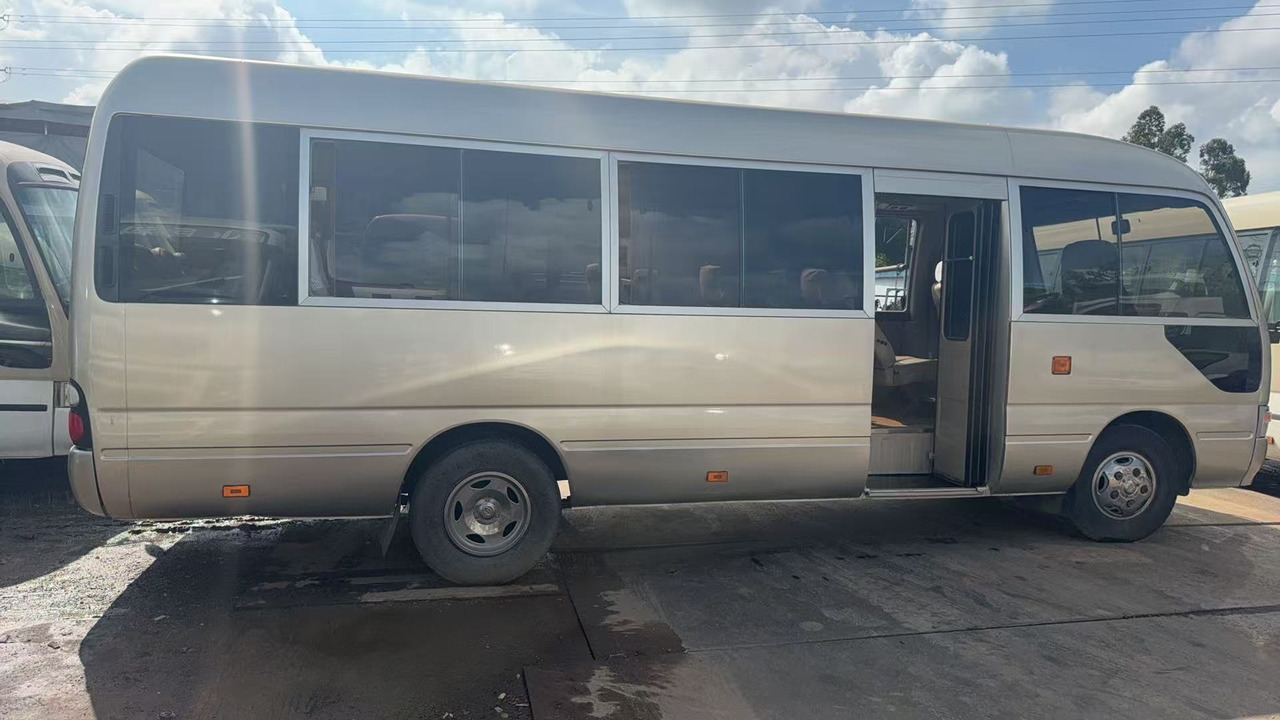 TOYOTA Coach 19 Seats Click Here for Discount - Autocar: foto 3 TOYOTA Coach 19 Seats Click Here for Discount - Autocar: foto 3