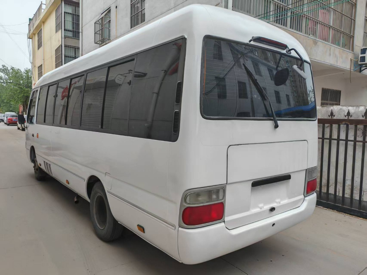 TOYOTA Mini Bus 27 Seats Low Km Click for Discount - Autocar: foto 5 TOYOTA Mini Bus 27 Seats Low Km Click for Discount - Autocar: foto 5