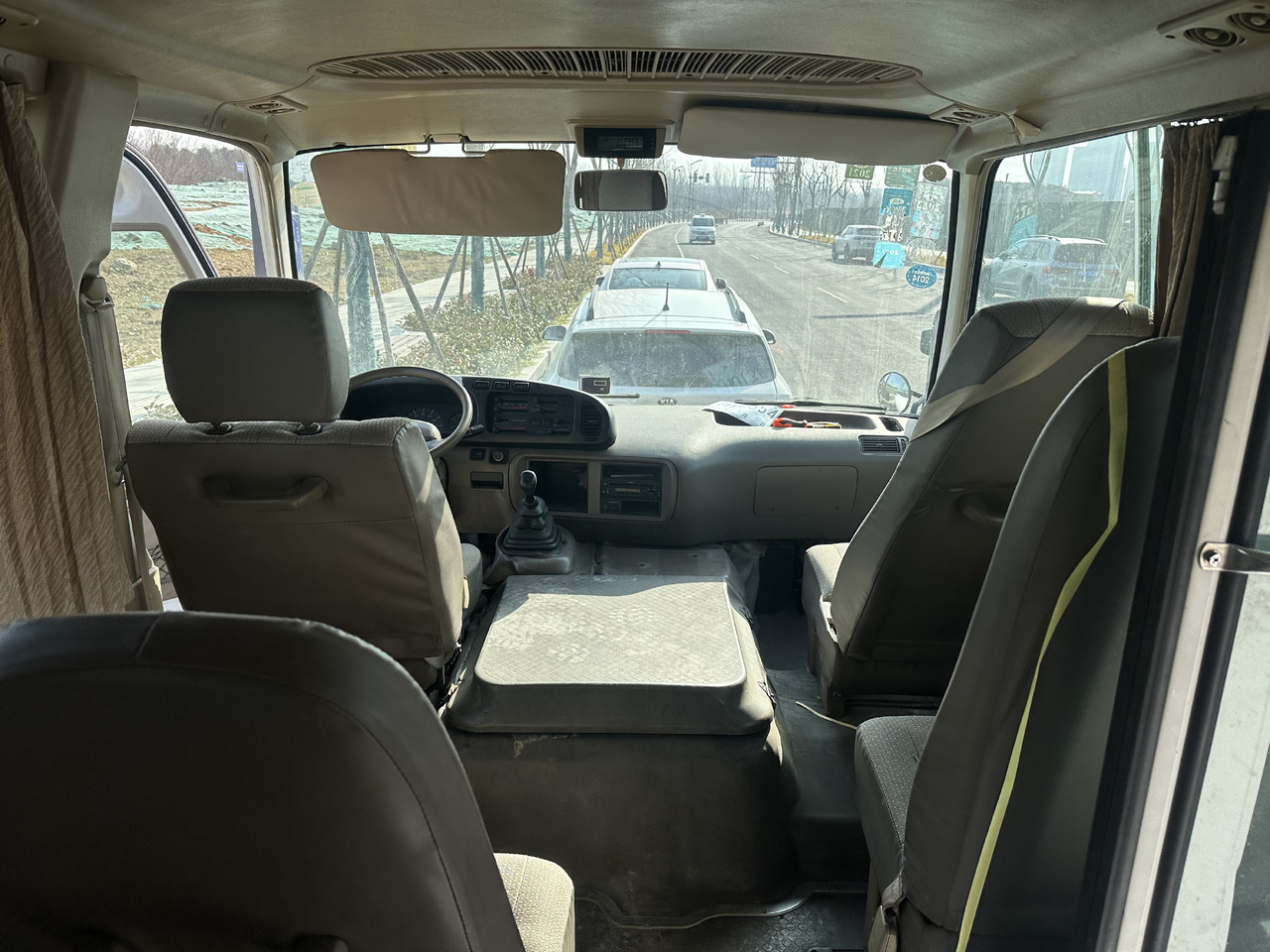 Autocar TOYOTA Mini Coach White Low Mileage: foto 11