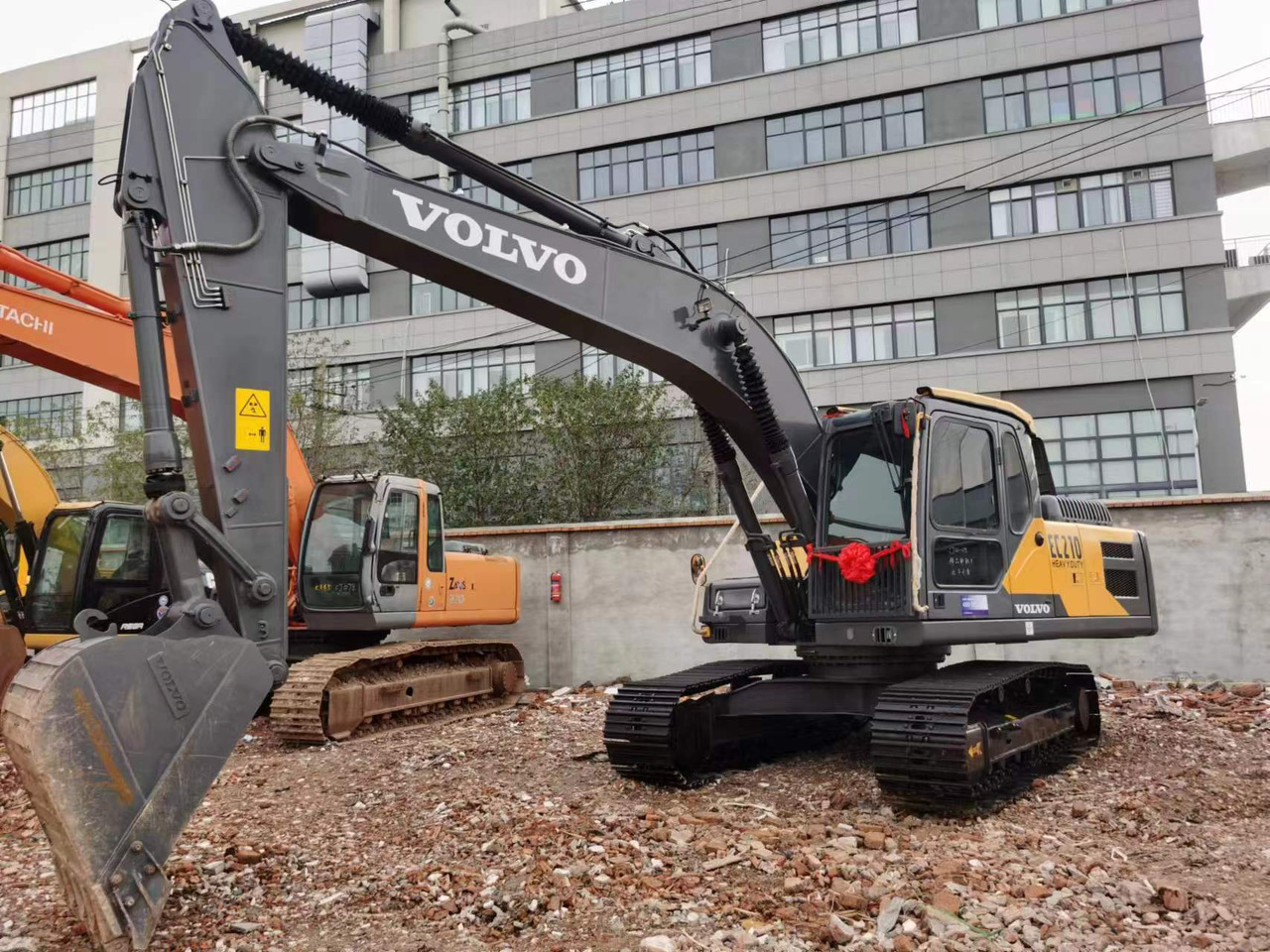VOLVO EC210 - Excavadora de cadenas: foto 2 VOLVO EC210 - Excavadora de cadenas: foto 2
