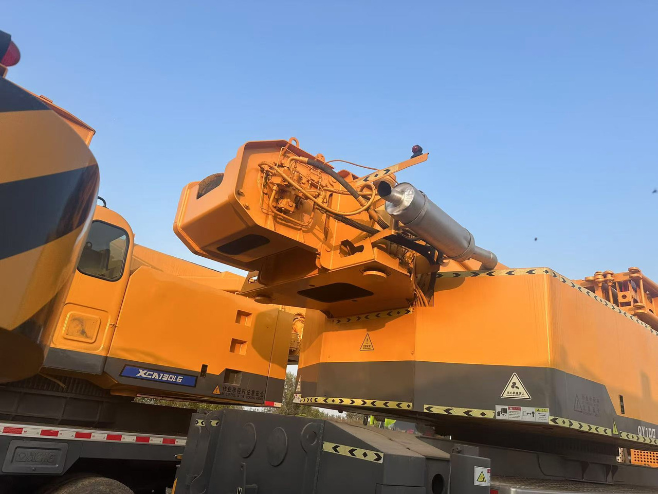 XCMG Crane QY100 - Grúa: foto 4 XCMG Crane QY100 - Grúa: foto 4